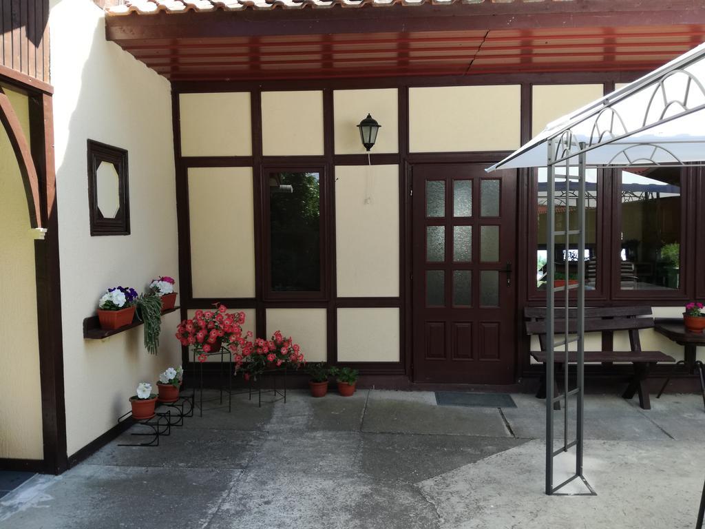 Stara Breza 1 Rooms Palić エクステリア 写真